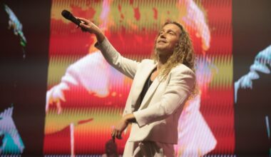 Julien Doré a entraîné le Dôme de Marseille au bout de la nuit