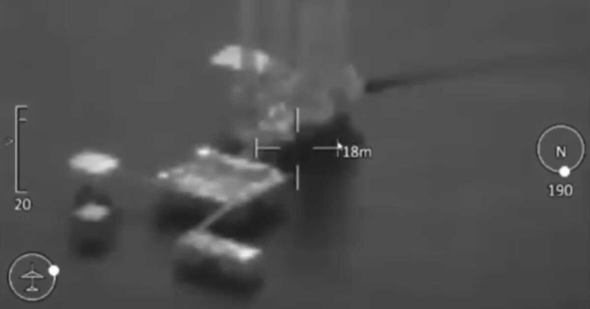 L'Ukraine a détruit une plate-forme de forage russe qui cachait des équipements en mer Noire