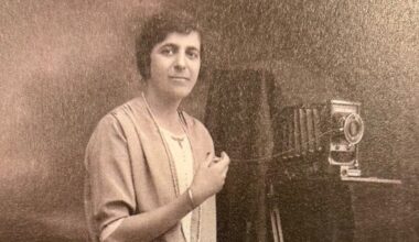 Karimeh Abbud, "lady" oubliée de la photographie en Palestine