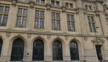 des propos "faisant l’apologie du nazisme" diffusés lors d'un cours, la Sorbonne saisit la justice