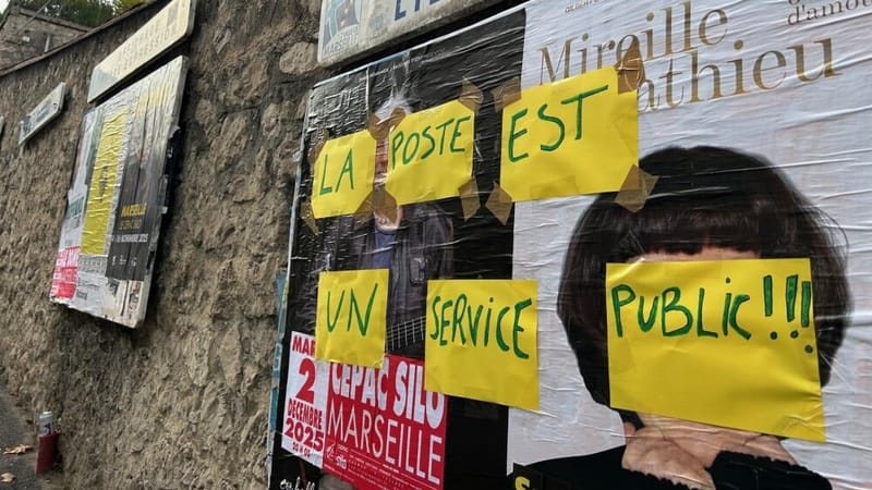 Les habitants dénoncent la disparition de ce service public essentiel au quartier.