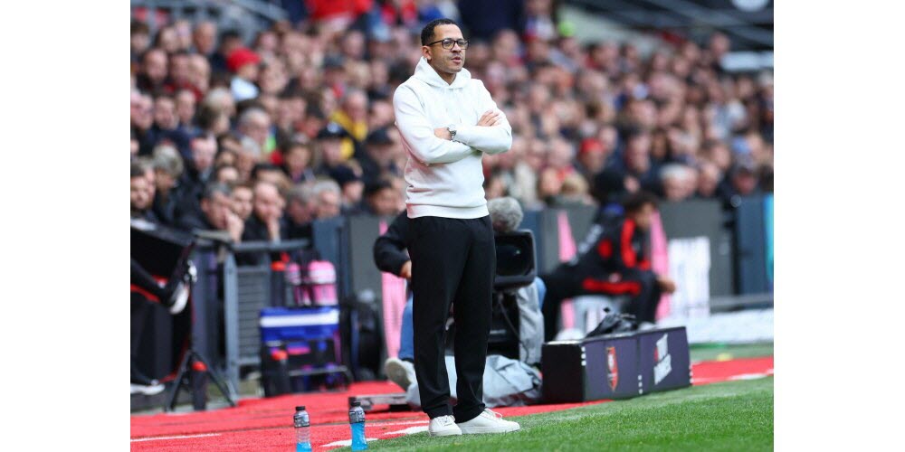 Liam Rosenior et ses joueurs doivent une revanche à leurs supporters après la déroute à Rennes (4-1). Photo Jean-Marc LOOS