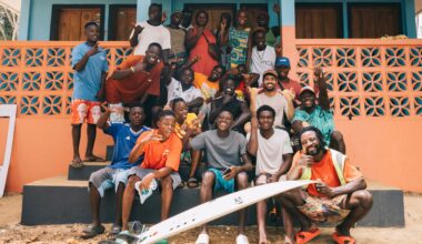 Au Liberia, comment le surf a transformé la vie d'un village