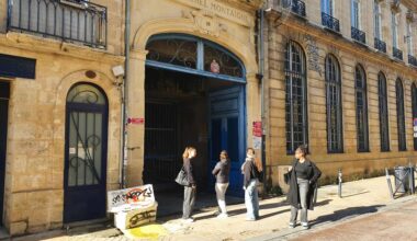 Âgé de 17 ans, un adolescent retrouvé mort dans une cour de son lycée à Bordeaux
