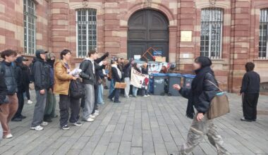 VIDEO. Pourquoi des étudiants ont bloqué deux lycées du centre-ville de Strasbourg ce jeudi