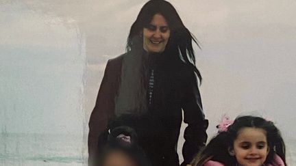 Une mère accusée d'avoir empoisonné ses deux filles devant les juges