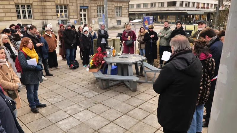 Inauguration du monument en hommage aux personnes LGBTQIA+ assassinées, déportées ou victimes de violence et de haine ce samedi 22 novembre à Rouen
