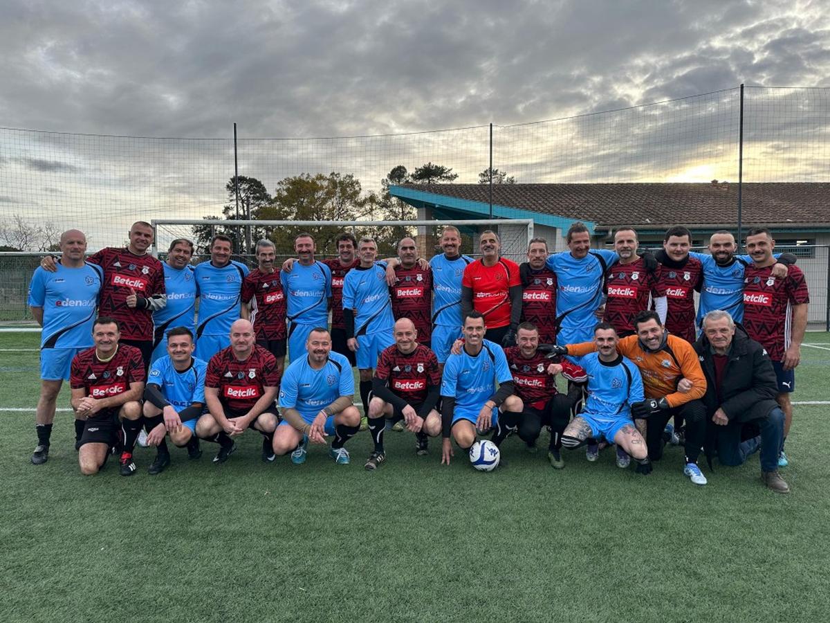 Près de Bordeaux, les footballeurs vétérans s’engagent pour Movember