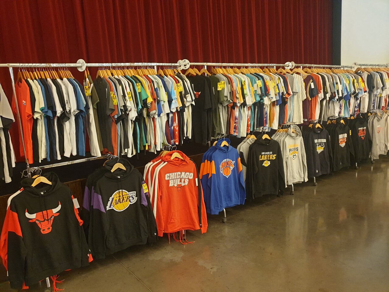 Cette enseigne casse les prix dans un centre commercial près de Marseille, voici où