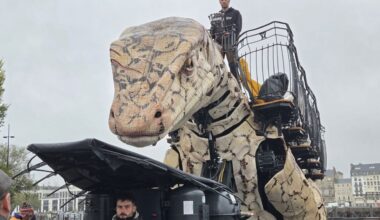 EN IMAGES. Ce nouveau lézard géant conçu à Nantes rejoint le Dragon de Calais