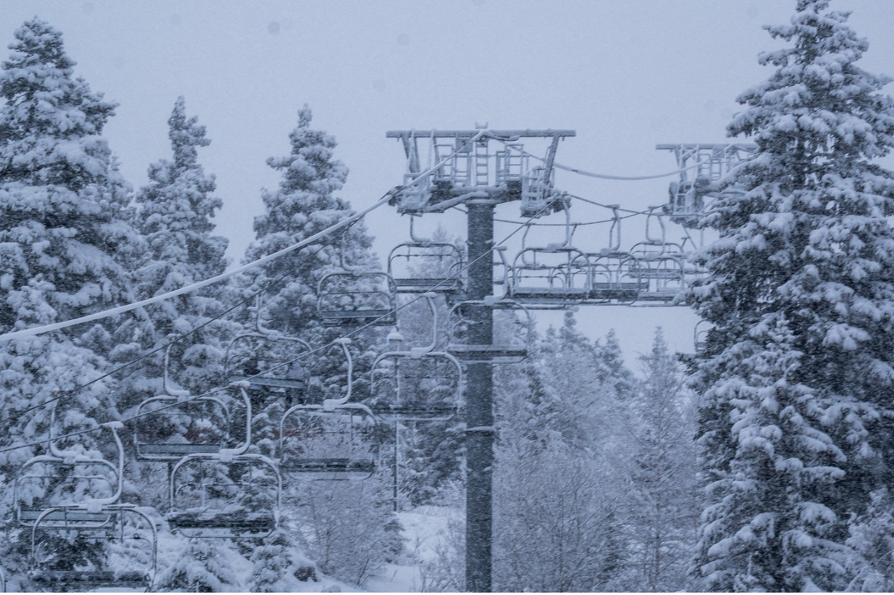 Près de Grenoble. Plus de 70 cm de neige sont tombés sur cette station des Alpes, les images