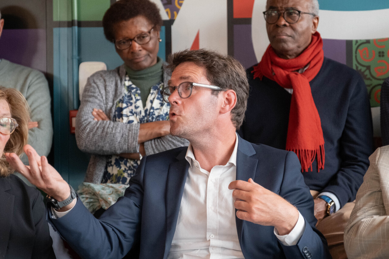 Pourquoi le maire de Rouen Nicolas Mayer-Rossignol tarde à être candidat à sa réélection ?