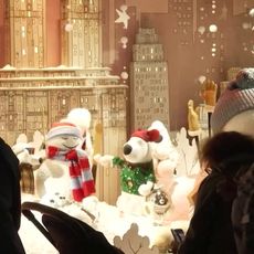 Une vitrine de Noël du Printemps Haussmann, le 7 novembre 2025.