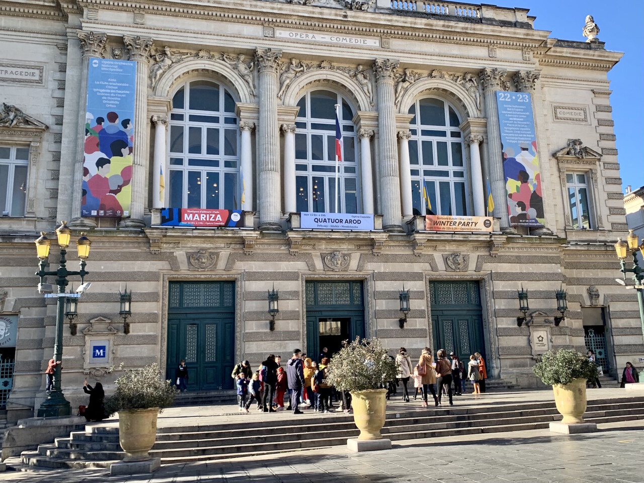 "Réveiller la folie sacrée qui sommeille en nous"