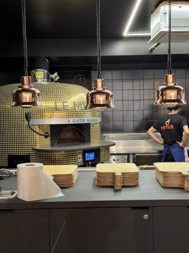 ouverture-brasserie-meteor-marseille-vieux-port-2025-13