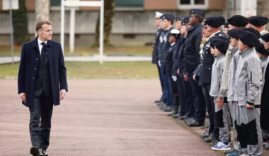 Service militaire : la colère monte après les annonces d'Emmanuel Macron