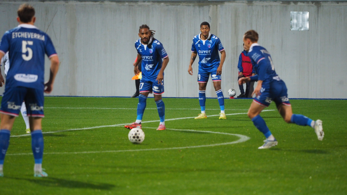 LIVE: ROUEN FC - US CONCARNEAU ( 13ème journée) - concarneau - football