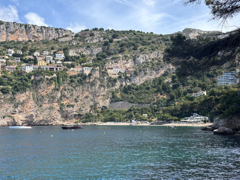 Près de Nice. Cette plage iconique de la Côte d'Azur va être totalement transformée