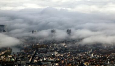 Les tours de l’Île Verte émergent