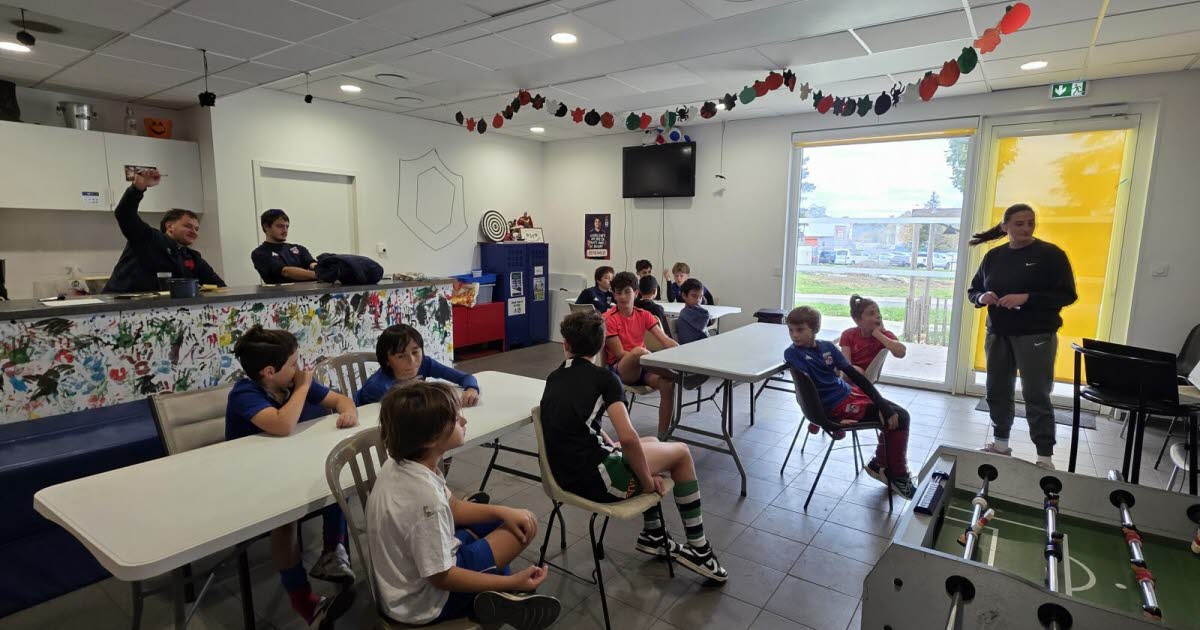 Roche-la-Molière. Un stage à la fois sportif et culturel pour les jeunes rugbymen