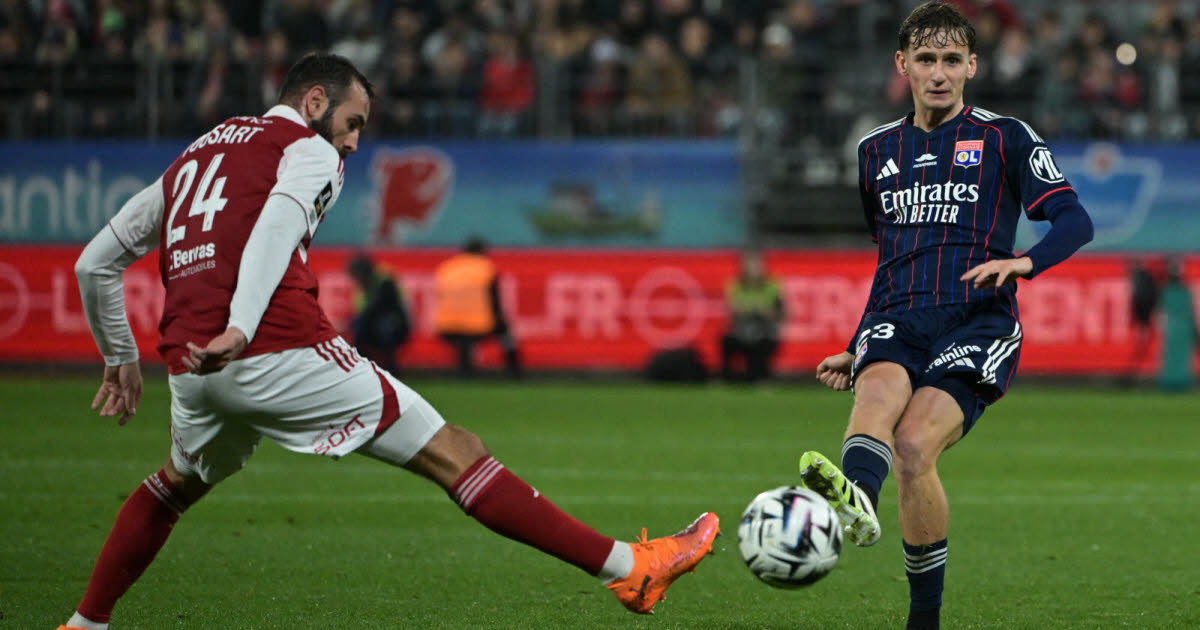 rapidement réduit à dix, Lyon obtient le point du nul à Brest