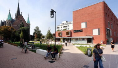 un débat et un atelier en avant-première à la médiathèque Frida-Kahlo