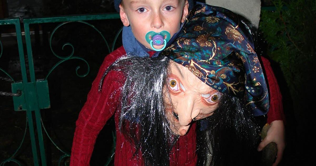 Dommartin-sous-Amance. Les petits monstres chassent les bonbons