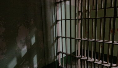 Justice. Fumer en prison est un droit pour les détenus, juge la Cour européenne des droits de l'homme