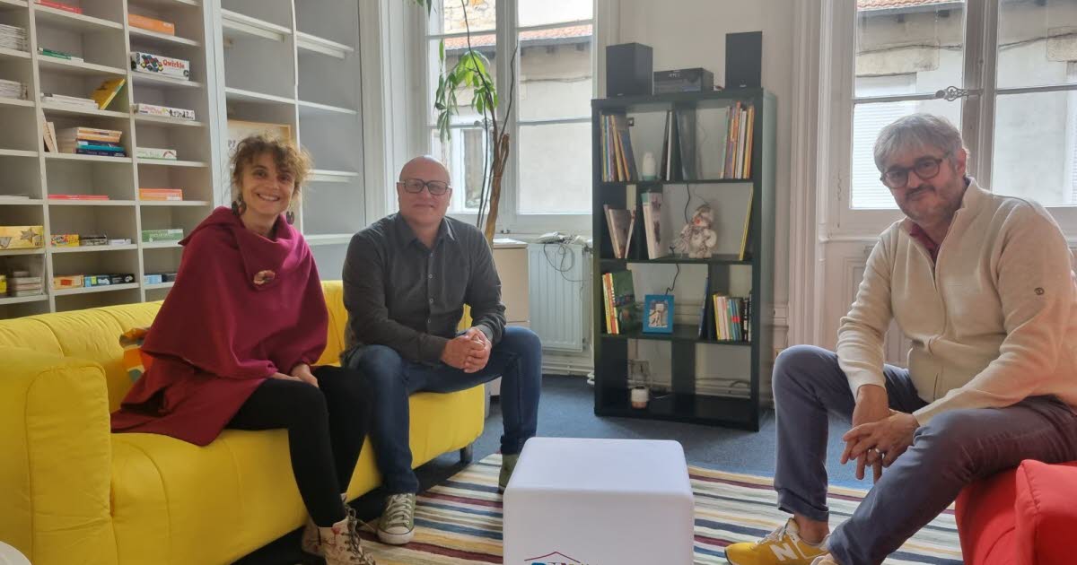 les ados ont leur maison pour parler de leur souffrance