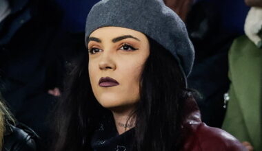 la chanteuse Hoshi porte plainte contre son ex-compagne et manageuse