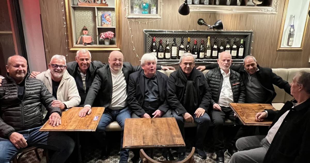 Football - Ligue 2. Michel Platini a réuni les copains, deux absents pour la Coupe de France, un nouveau maillot orange… Les coulisses du match AS Nancy Lorraine