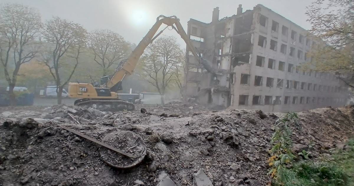 deux immeubles bientôt rayés du paysage à Montchovet