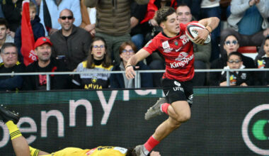 sans pitié contre La Rochelle, Toulon rejoint Toulouse en tête