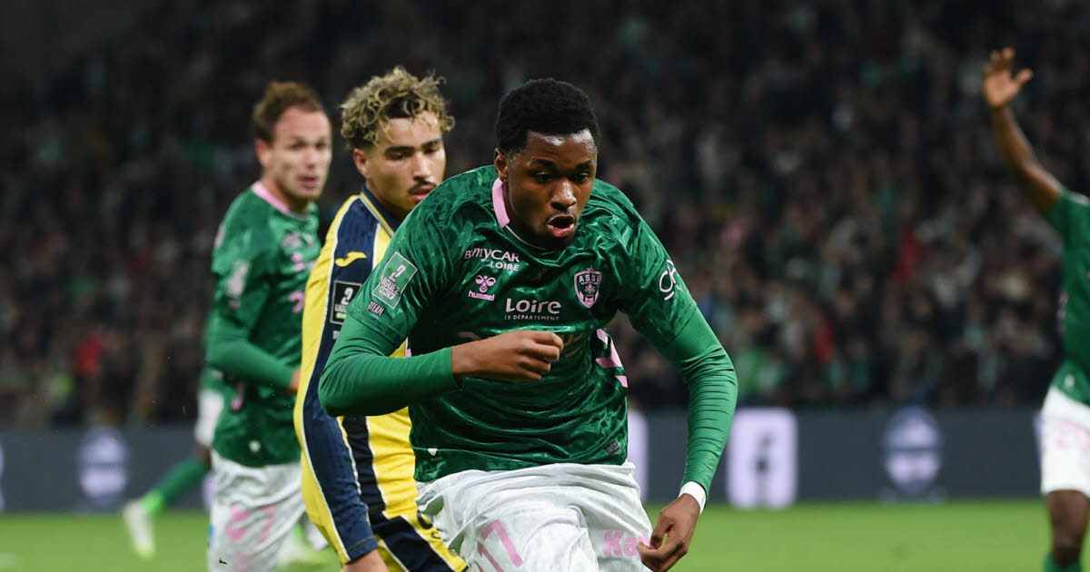 les Verts mènent, mais perdent Duffus sur blessure