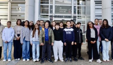 Saint-Chamond. Une visite privée de la médiathèque pour une trentaine de délégués collégiens