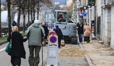 Besançon. Quai de Strasbourg, les trottoirs font peau neuve