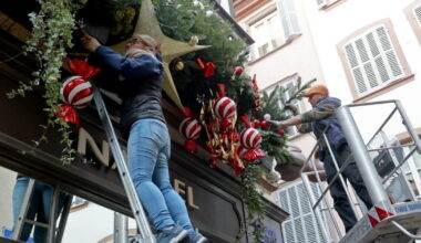 chalets, déco du grand sapin... à deux semaines de l’ouverture, les lutins s’activent