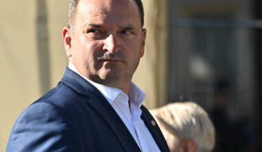 les communistes rejoignent la liste de Régis Juanico