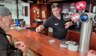 « Le bistrot du coin ». Le Pénalty, bar PMU emblématique du quartier Poincaré à Nancy, garde son âme depuis plus de 40 ans