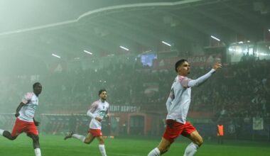 En direct Football. Le match va reprendre entre Quetigny et Saint-Étienne