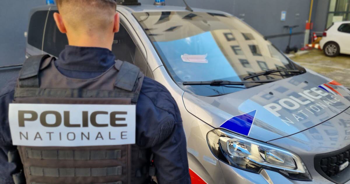 Saint-Étienne. Contrôlé en pleine nuit avec une moto volée qui dépasse de son coffre