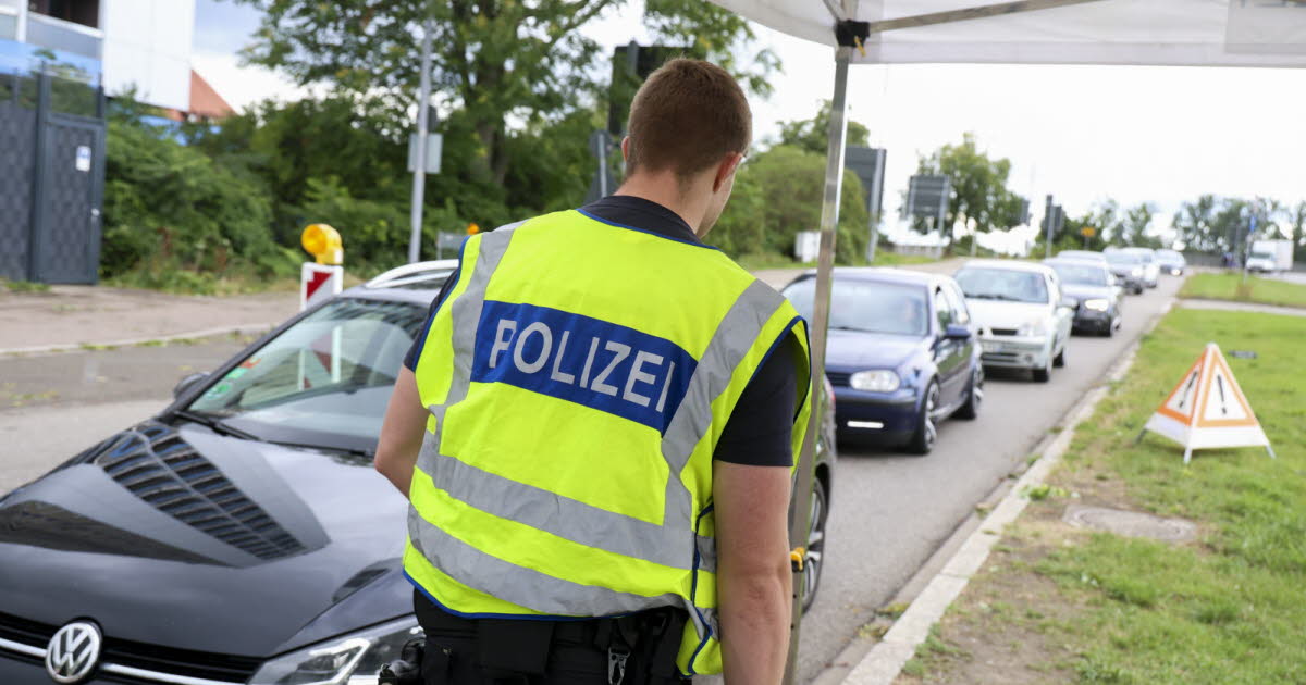 un homme interpellé dans un car de tourisme à Kehl