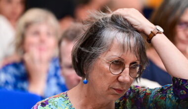 une enquête ouverte après une plainte visant la maire Anne Vignot