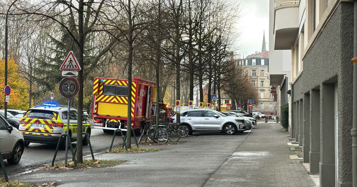 un colis suspect découvert en travers de la route, une enquête est ouverte