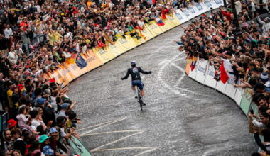 Cyclisme. Un Jurassien signe LA photo du Tour de France  : admiratif, Roglič la lui réclame