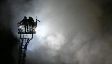 Rhône. Une maison complètement embrasée au nord-ouest de Lyon, une trentaine de pompiers déployés
