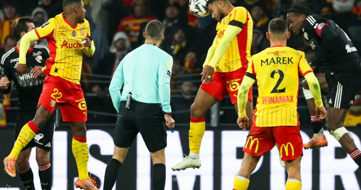 Ligue 1. Défense, marquage, coup franc... Ces « petits détails » qui coûtent cher au Racing Club de Strasbourg