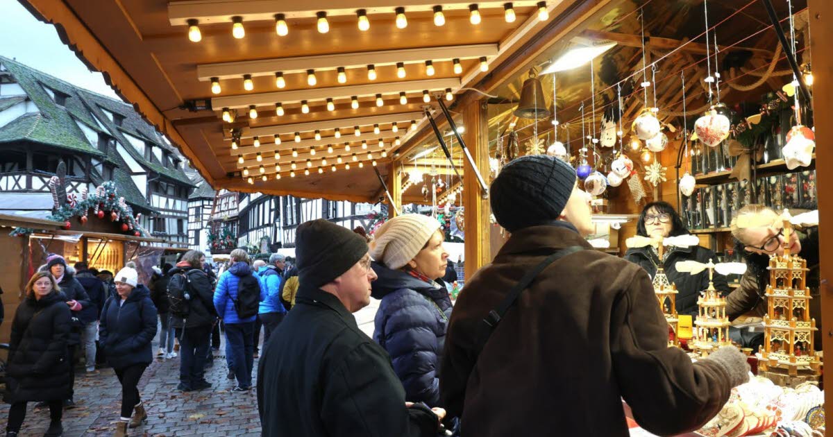 c'est parti pour un mois de festivités, les chalets sont ouverts