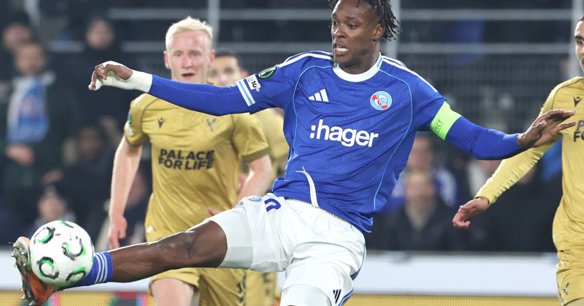 En direct Ligue Conférence. Le Racing recolle tout de suite et pousse, Crystal Palace peine : suivez le direct