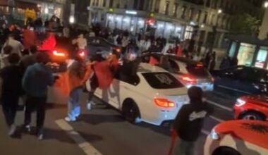 l’Indépendance albanaise fêtée bruyamment à Bellecour